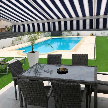 Kypkeys Apartmán Voroklini